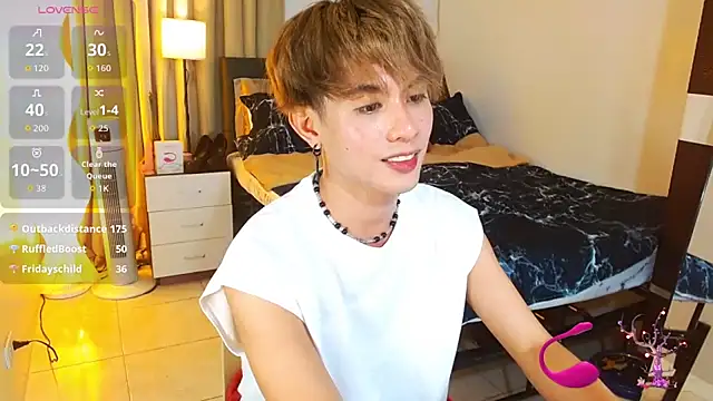 WildestTwink Show in webcam