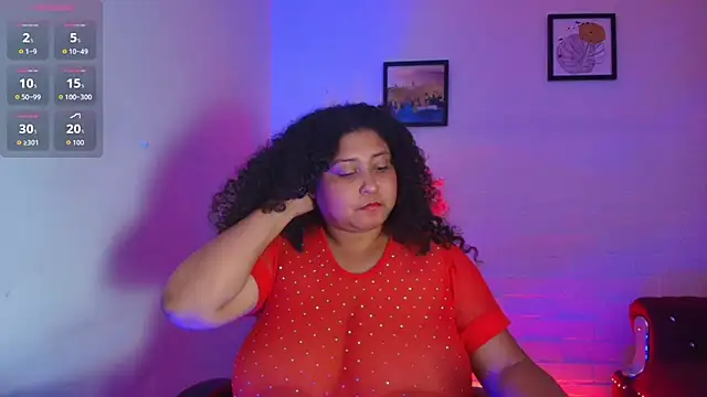 Chat XXX en directo de Ayliinn_