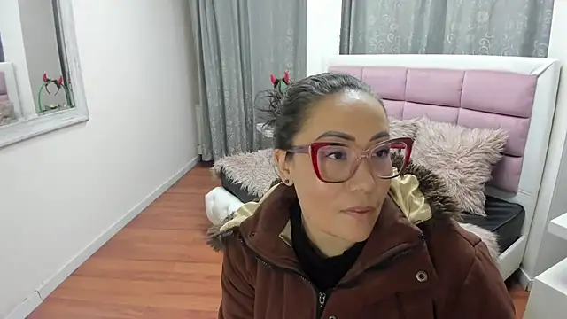 gaby_trent Adlı Modelin Canlı XXX Sohbeti