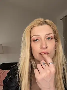 Živý XXX chat Molly_Johnson_uk