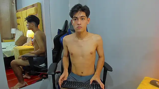 TaylerCruz Chat XXX live