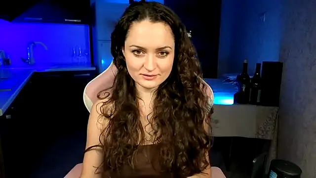 دردشة Cerann1 الجنسية المباشرة