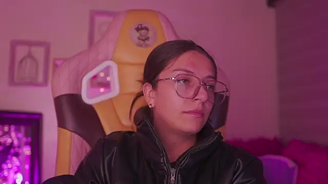 Živý XXX chat milly_kenner