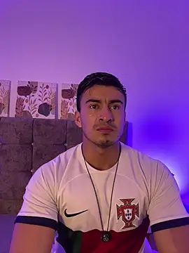 Czat XXX na żywo – Chris_Clarck