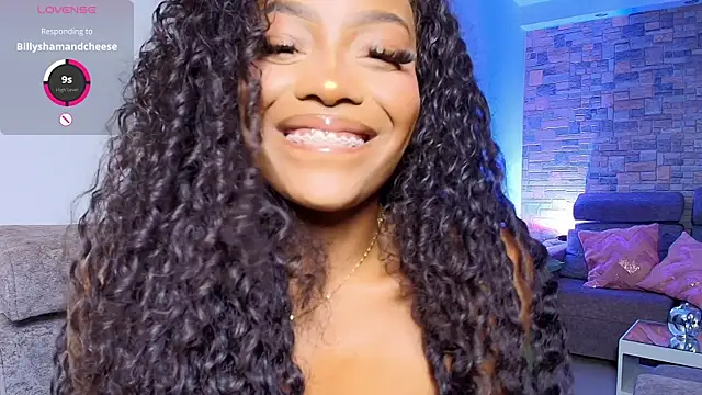Isaa_Coleman_ Chat XXX live