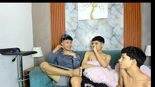 AVENGER_BOYS2026 Live XXX-Chat