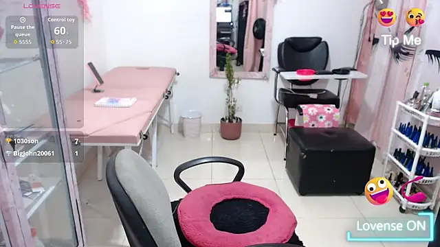 titsbiglovers – Live XXX-chat