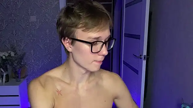 Онлайн чат XXX yyyyesssbb