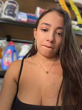 Chat XXX en directo de Hall_16
