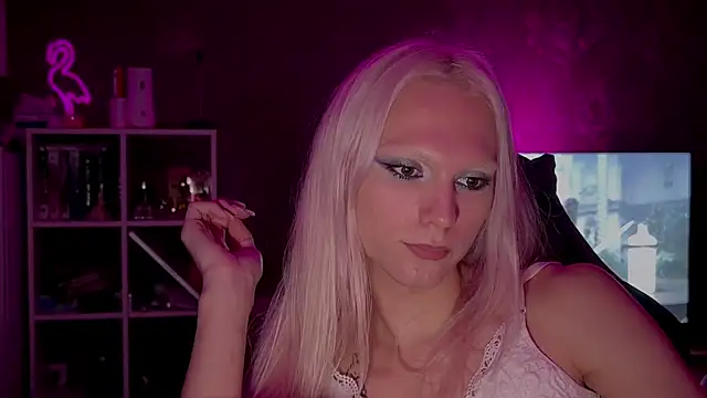 sindLy Chat XXX in diretta