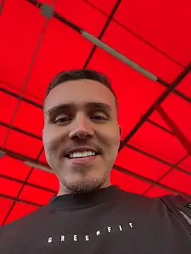 adam-rivera Obrolan Langsung XXX