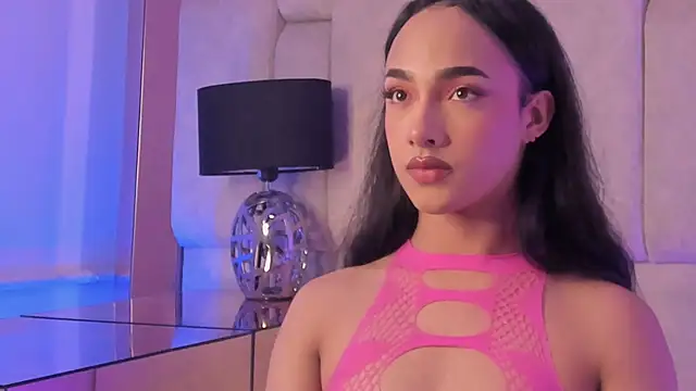AriBloom7 Live XXX-chat