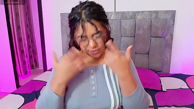 Živý XXX chat DIANEE_01
