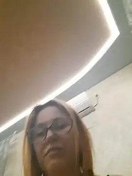 LanaOlbenst's Live XXX Chat