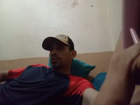 segnini21's Live XXX Chat