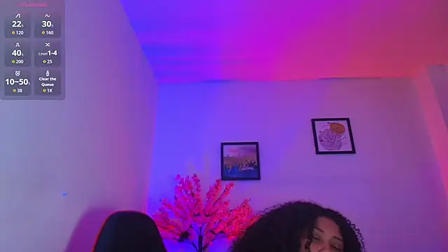 Chat +18 de Ayliinn_ ao vivo