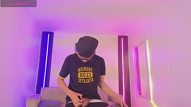 Marcus_and_TonyのライブXXXチャット