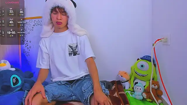 Онлайн чат XXX Ely_king