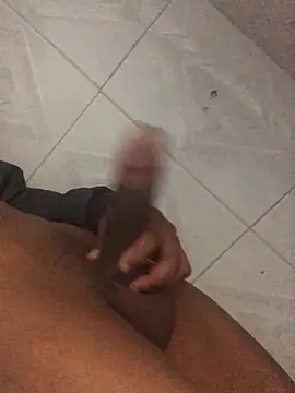 moree77 Live XXX Chat