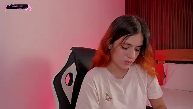 Chat XXX en directo de alliss_ginger_