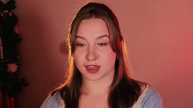 Онлайн чат XXX saint_trisha
