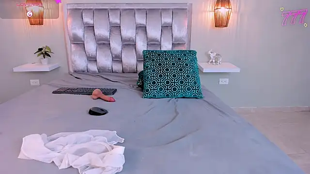 Lilith_rousee 라이브 XXX 채팅