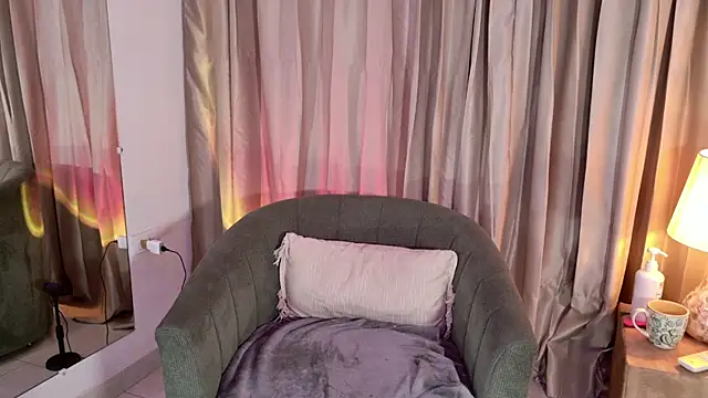 Онлайн чат XXX Vicky_kittyy