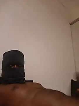 lucifer_41122's Webcam Show