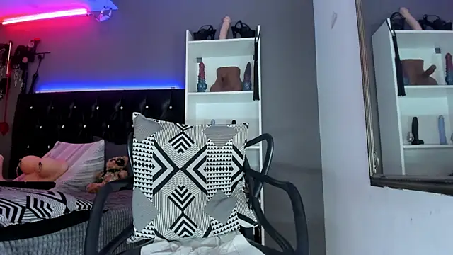 MariaGaitanのライブXXXチャット