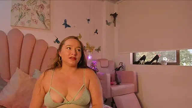 SabrinaVantress élő XXX-chatje