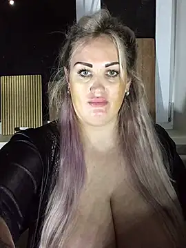 Онлайн чат XXX VikiiStoun