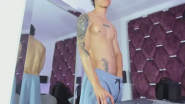 TonyBenedettin Live XXX chat