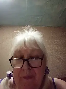 Alexia64231's Live XXX Chat