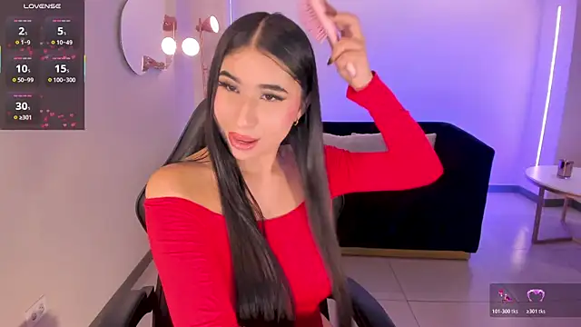 Онлайн чат XXX MayaMoretti_