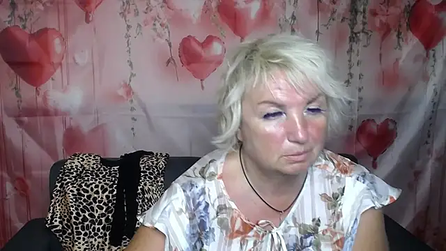 Chatroom XXX en direct de RenataDaster
