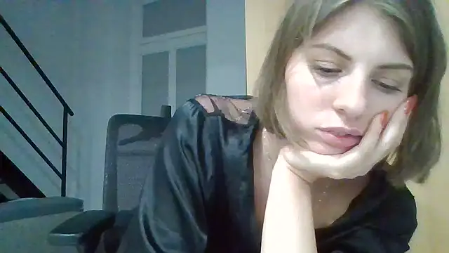 Devil_Maiden Chat XXX in diretta