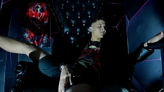 Axel_Romanov XXX чат на живо