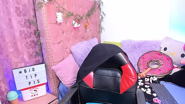 LillyCandy Chat XXX in diretta