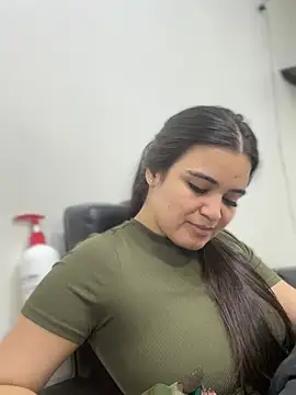 CamilaSofiia Chat XXX in diretta