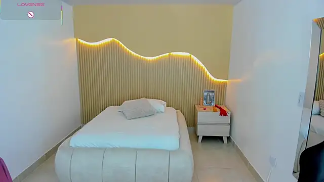 LISAPALMER7 라이브 XXX 채팅