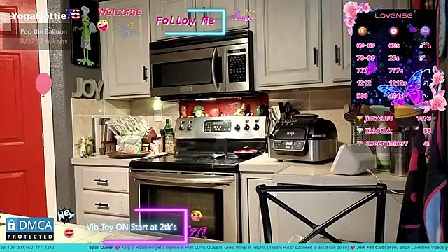 YogaHottie76's Live XXX Chat