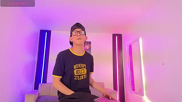 Marcus_and_Tony 라이브 XXX 채팅
