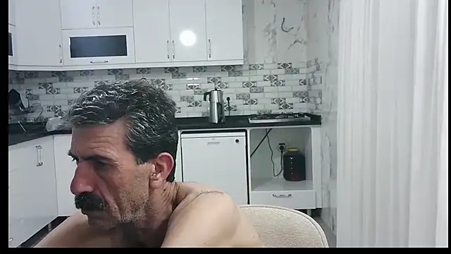 kobratrk21 Adlı Modelin Canlı XXX Sohbeti