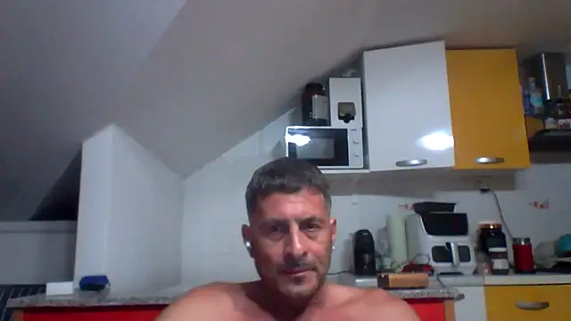 XXX chat uživo modela colosone
