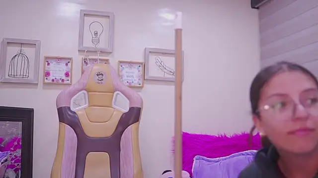 milly_kenner 라이브 XXX 채팅