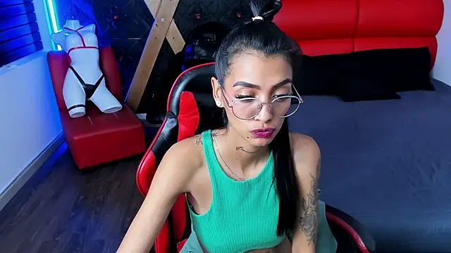 دردشة KarlaSlutSkinny__ الجنسية المباشرة