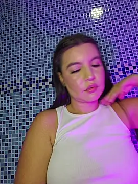 Pretty_Julieta 라이브 XXX 채팅