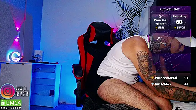 Diilanhott Adlı Modelin Canlı XXX Sohbeti