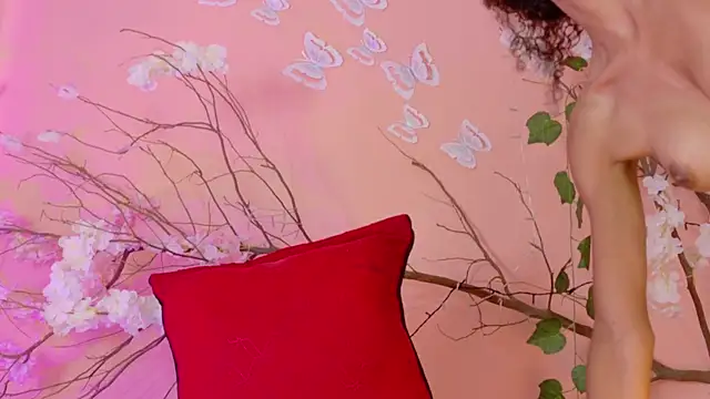 Charlotte_Love10 লাইভ XXX চ্যাট