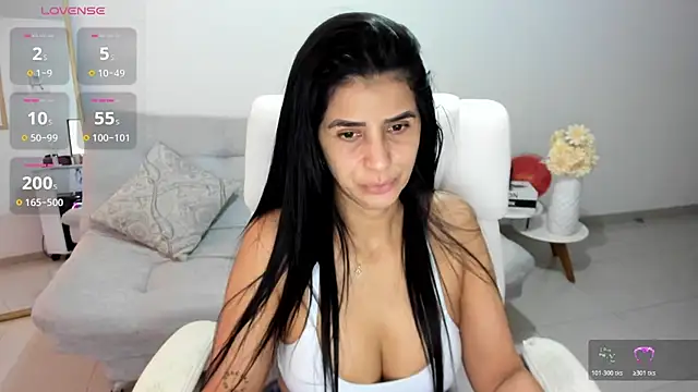 Chat +18 de renata_t_ ao vivo